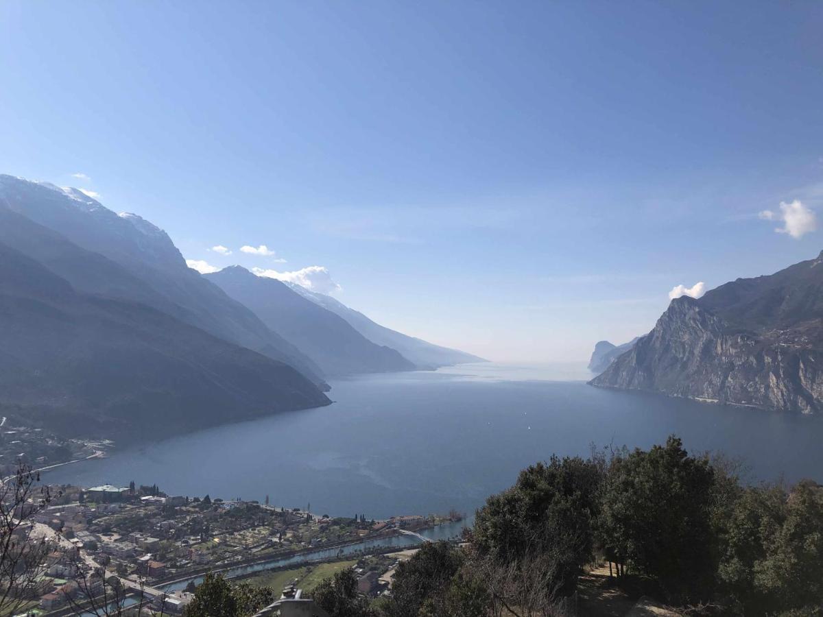 Lantica Torre Appartement Riva del Garda Buitenkant foto